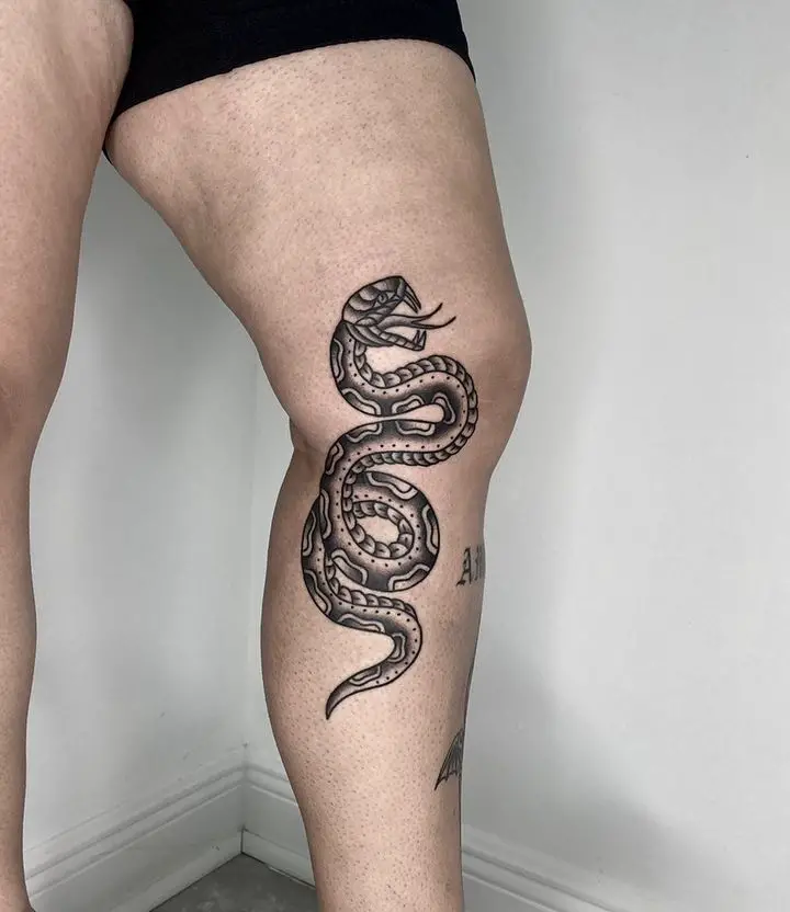 snake tattoos by lyankratats
