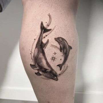 Amazing dolphin tattoo by vane ssavelascom147