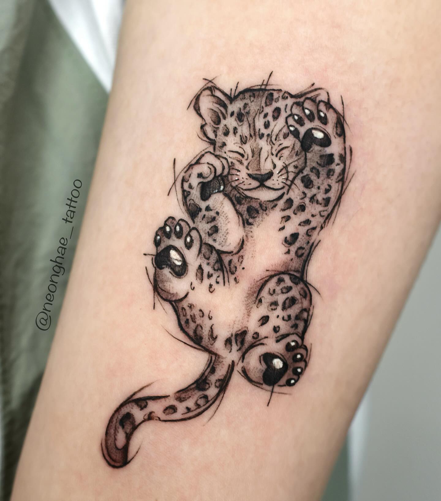 Baby leopard design by neonghae tattoo