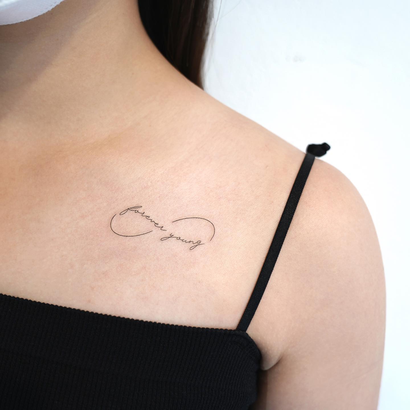 Collarbone design ideas by gigi tattooer