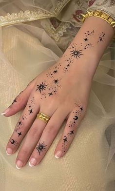small star tattoo