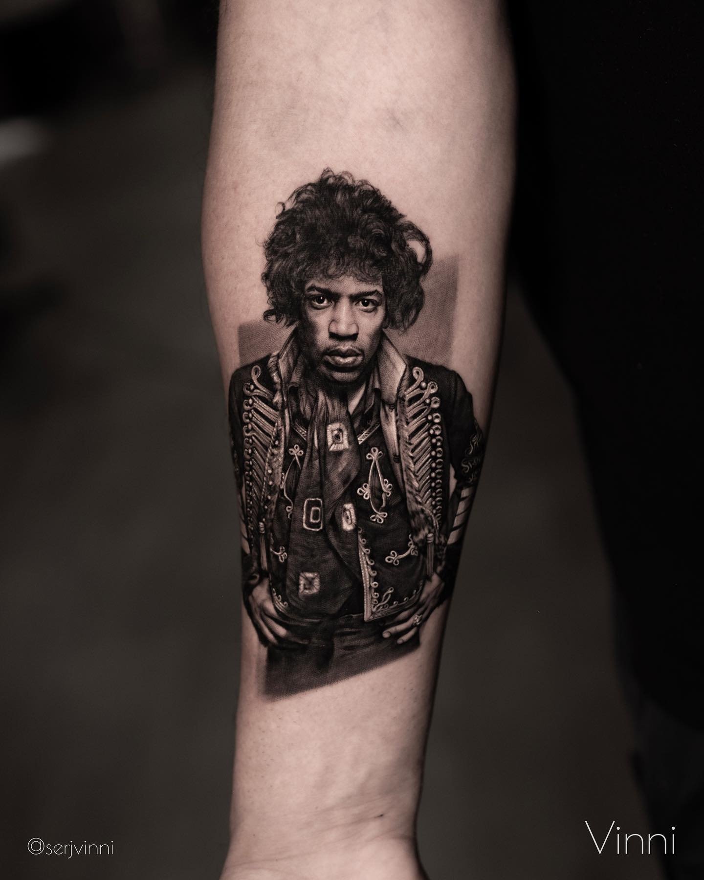 Realistic portrait tattoo design b6y serjvinni