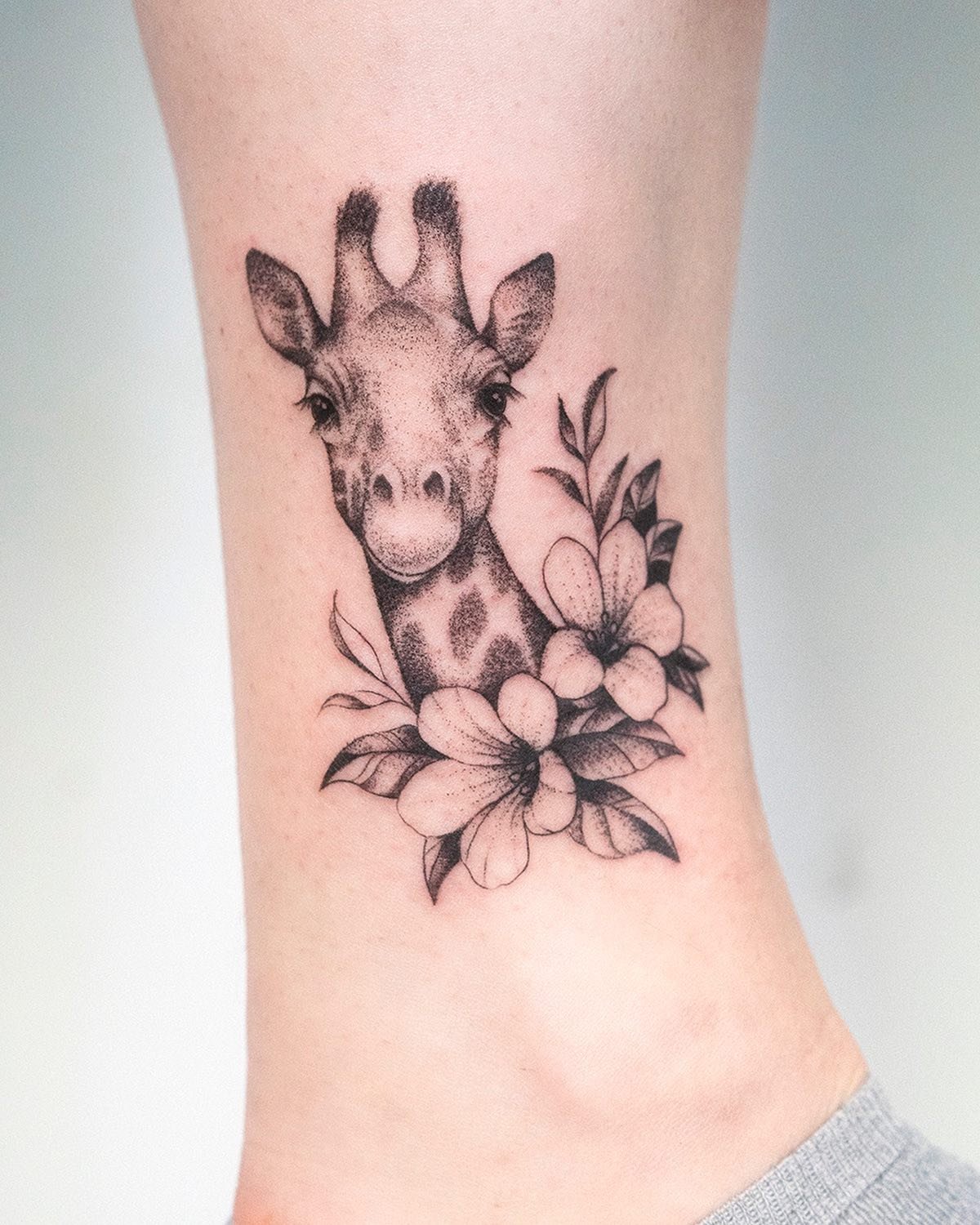 small giraffe tattoo designs by lehtok