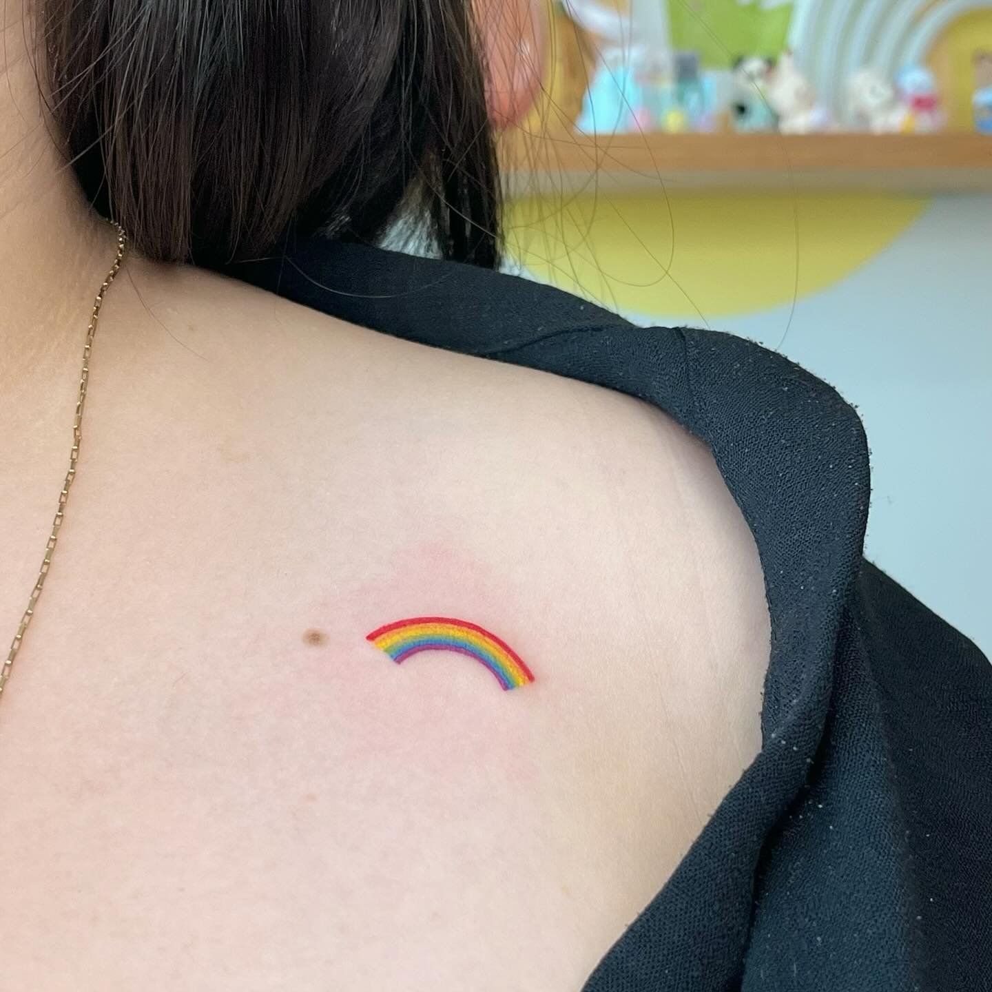 Minimal rainbow design by arcoiris.tt